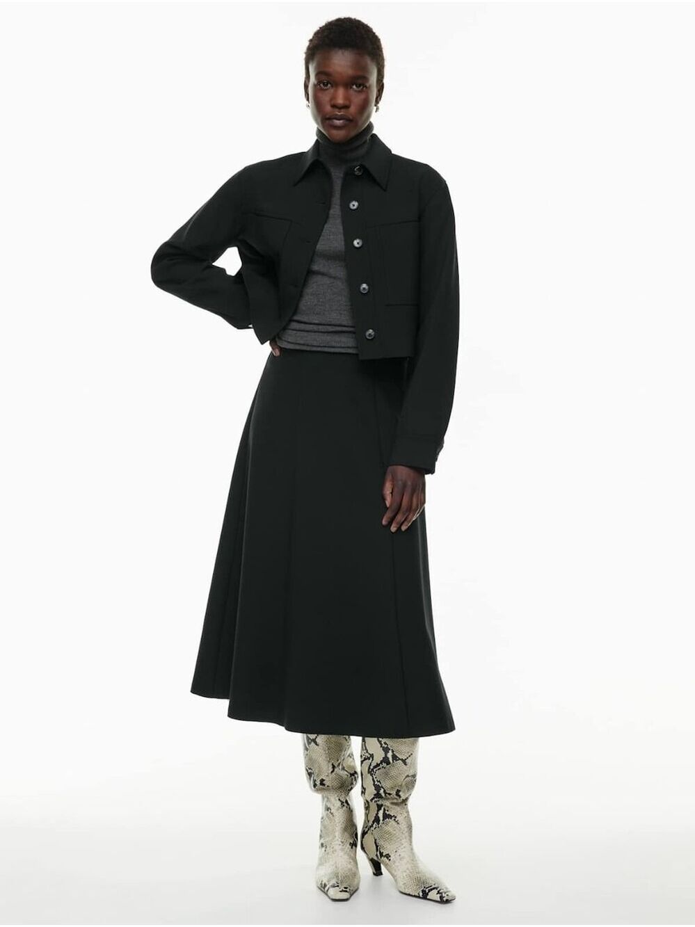 Aritzia Wilfred Black Little Cropped Jacket with Chest Pockets - Picture 2 of 16